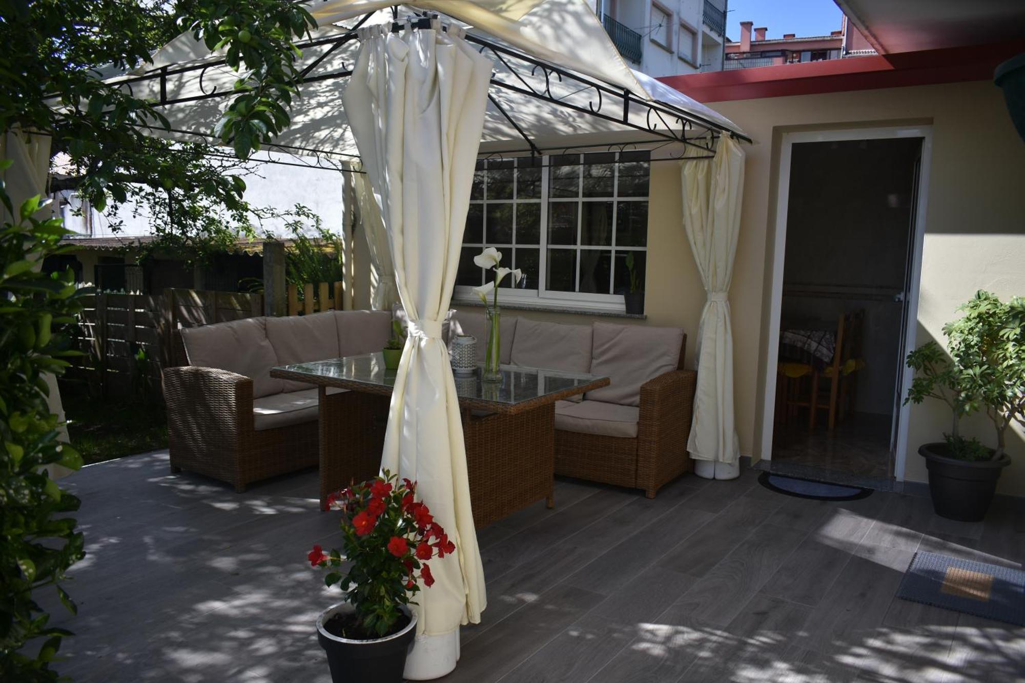 Jardin, Terraza Y Barbacoa Apartment O Grove Exterior foto